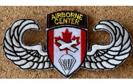 BREVET AIRBORNE CENTER POITRINE TISSUS &quot;CANADIEN&quot; 